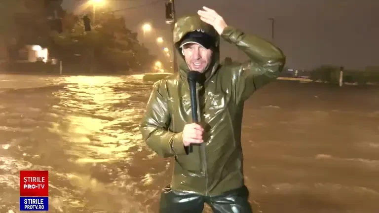 Uraganul Idalia a lovit puternic coasta statului Florida. Biden: „Nu cred că cineva mai poate nega impactul crizei climatice”