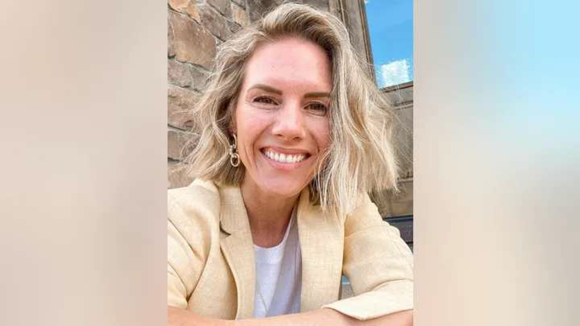 O influenceră celebră pe Youtube, arestată pentru maltratarea copiilor. Dădea sfaturi altora despre creștere și educație