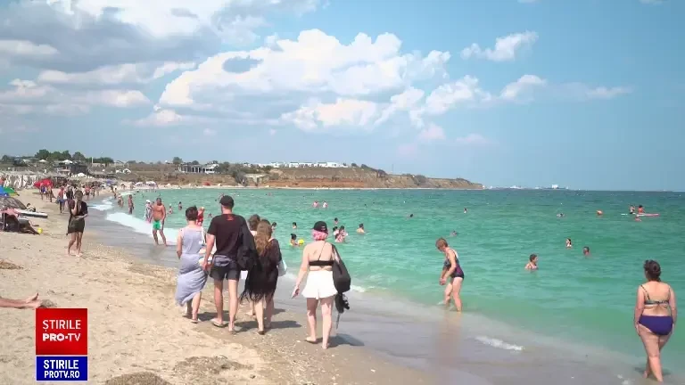 Vama Veche nu mai este căutată de turiști, ca înainte. O pizza costă aproape 60 de lei, iar o bere ajunge și la 18 lei