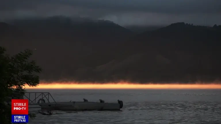 Pe Clisura Dunării au apărut sute de hoteluri, pensiuni și vile de vacanță. Ce pot face turiștii într-un peisaj unic