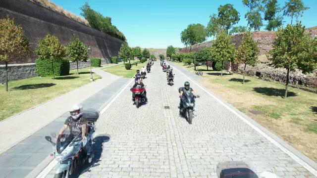 Sute de motocicliști și-au dat întâlnire la Alba Iulia. ”Motorul e o libertate care nu se poate compara cu nimic”