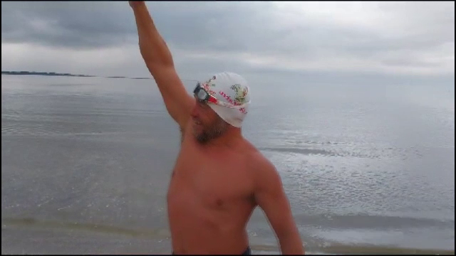 Avram Iancu a înotat fluviul Rin pe toată lungimea acestuia. Motivul pentru care a străbătut 1.000 de kilometri de apă