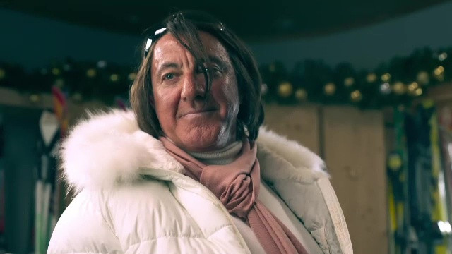 Filmul ”The Palace”, al regizorului Roman Polanski, a avut premiera la Veneția și este considerat cel mai prost