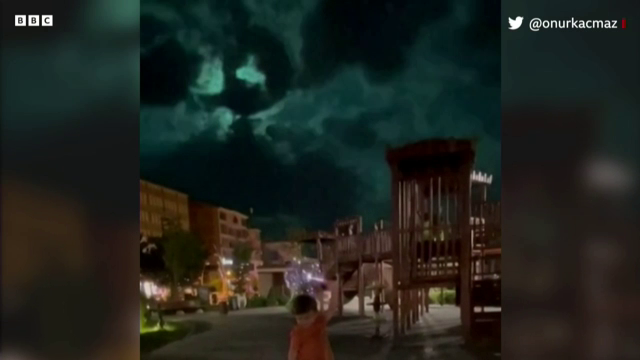 Fenomen spectaculos pe cerul Turciei. Un meteorit de mari dimensiuni a pătruns în atmosfera Pământului