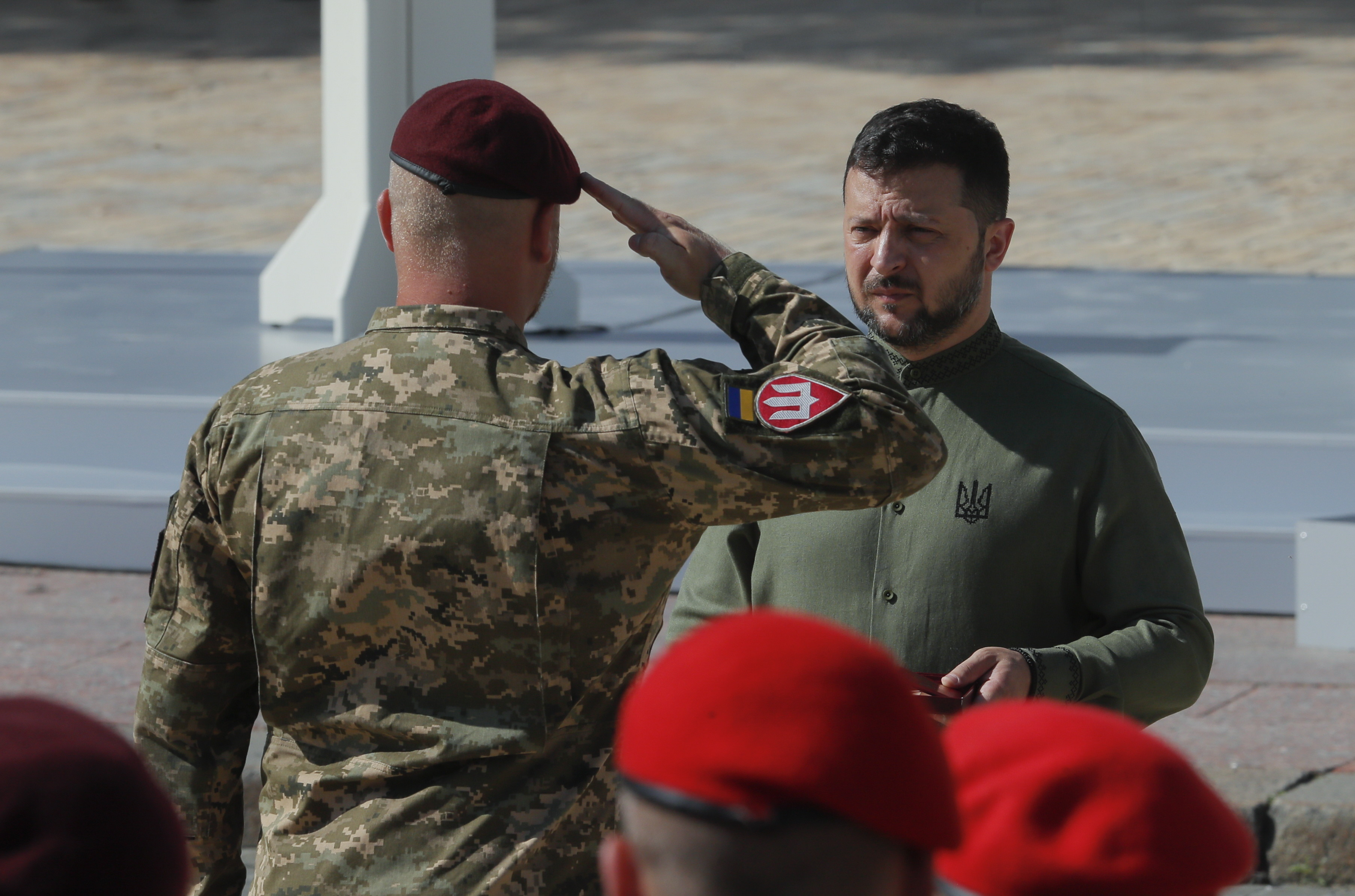 Decizie neașteptată. În plin război, președintele Volodimir Zelenski l-a demis pe ministrul Apărării din Ucraina