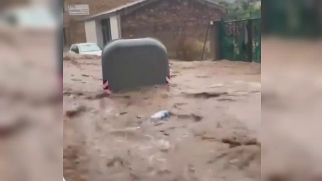 Spania, distrusă de inundații. Autoritățile au decretat cod roșu în provinciile Madrid, Toledo și Cadiz