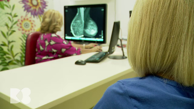 Un nodul dur la sân, dar benign, nu înseamnă cancer. Cum trebuie, însă, monitorizat