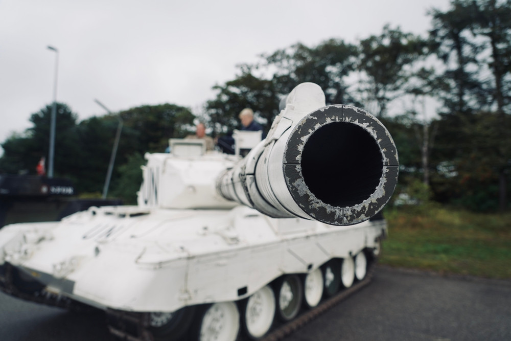 Ucraina are o nouă armă în războiul cu Rusia: 100 de tancuri germane care au fost proiectate de Porsche