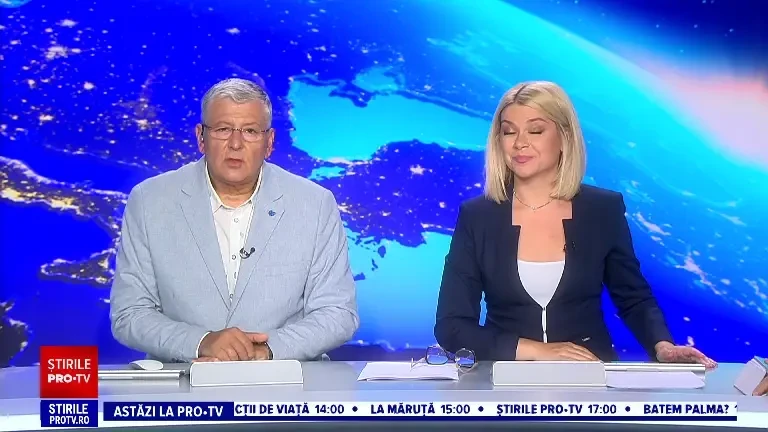 Omagiu pentru Regina Elisabeta a II-a. Zeci de căței din rasa corgi s-au strâns în fața palatului Buckingham