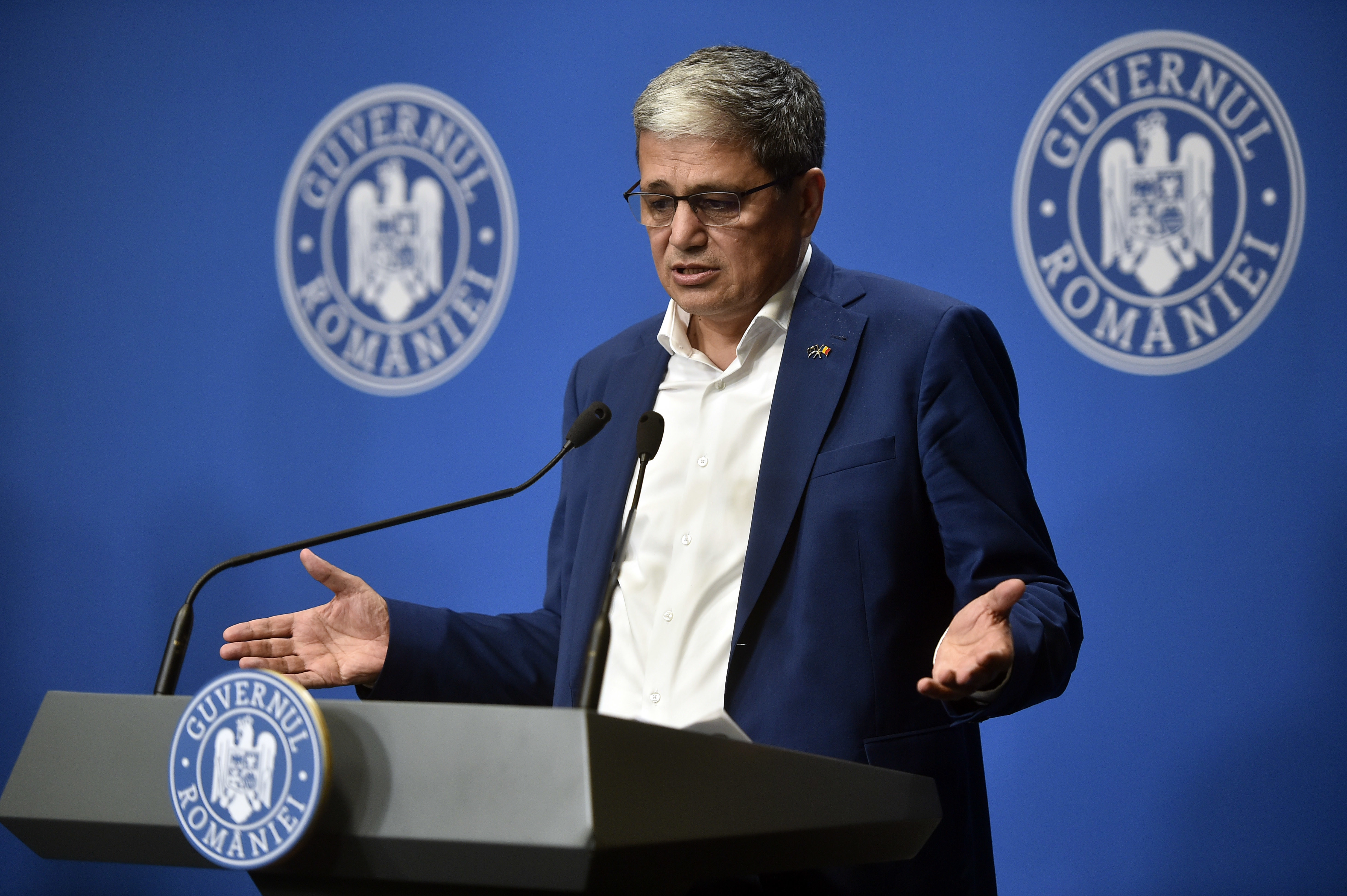 Se schimbă modificările la încasarea TVA. Ministrul Boloș recunoaște, oarecum, că nu a dezbătut public suficient proiectul