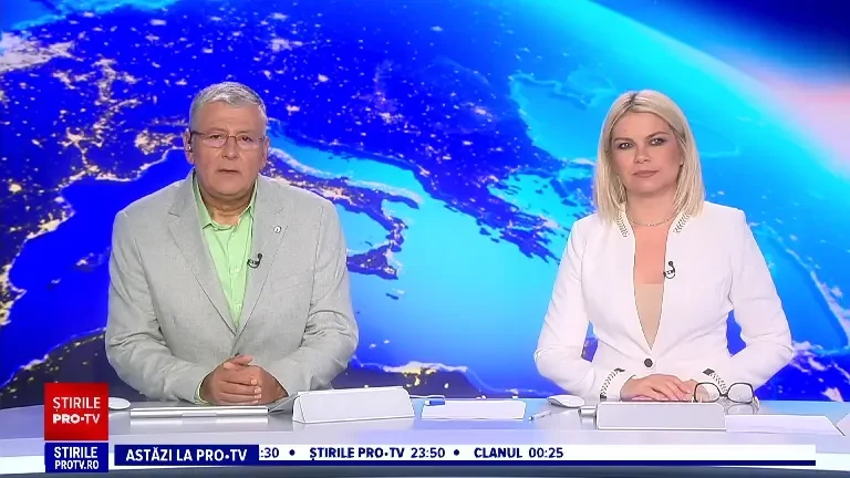 Participanții la festivalul Burning Man din Nevada au reușit să plece spre case după câteva zile. Au fost blocați în nămol