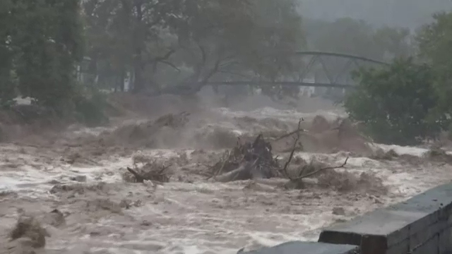 Grecia este în continuare afectată de o furtună de proporțiile unui ciclon tropical. Continuă să plouă torențial