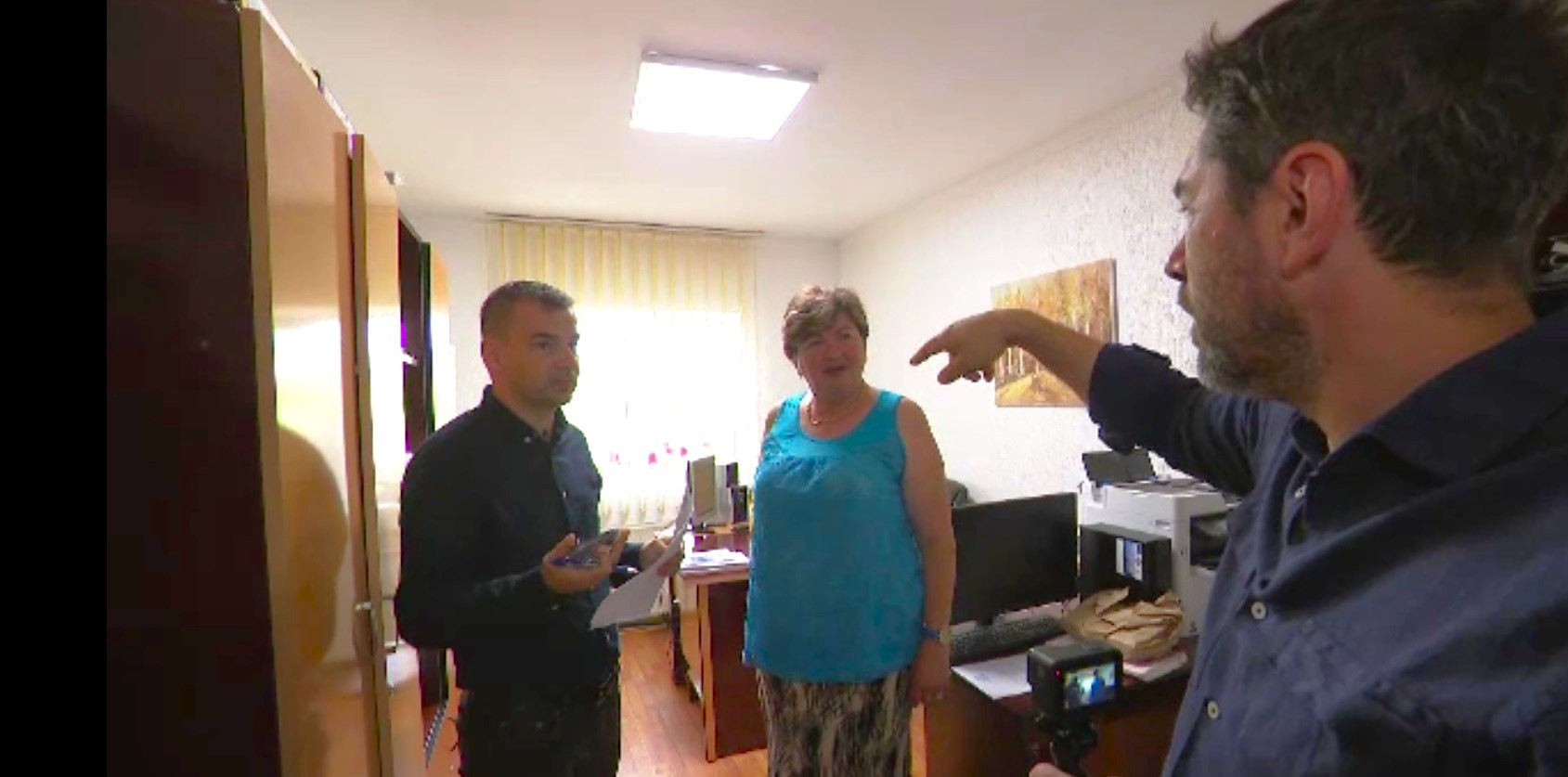 „Statul degeaba” în Țara Hațegului. Cum se storc milioane de lei de la stat doar pentru salariile angajațiilor din primării