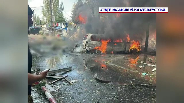 VIDEO. Momentul în care o rachetă a Rusiei explodează într-o piață aglomerată din Donețk. Cel puțin 17 oameni au murit