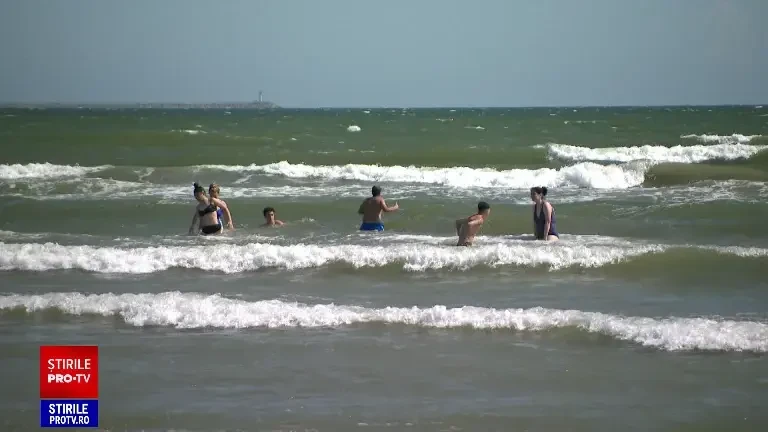 Cât costă un sejur pe litoralul românesc în septembrie. Prețurile au scăzut în restaurante și la cazări