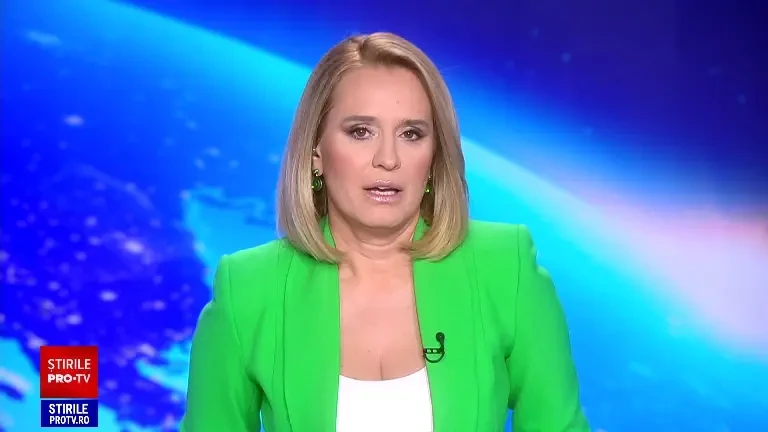 VIDEO ȘOCANT | Momentul în care un bărbat este împins peste bordul unui feribot, în Grecia