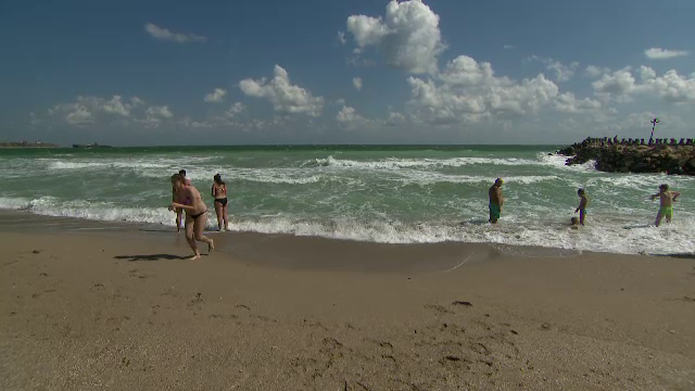 Sfârșit de săptămână cu temperaturi de vară, în toată România. Cum va fi vremea la mare