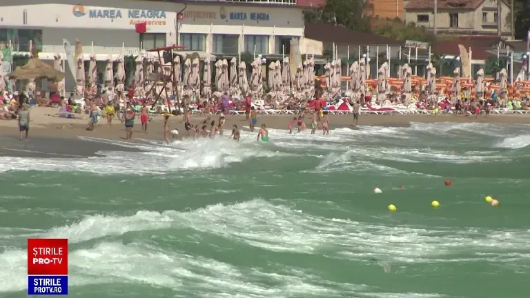 Cum au ales turiștii să se bucure de ultimul weekend la mare, înainte de începerea școlii. „Mai mergea un pic de vacanță”