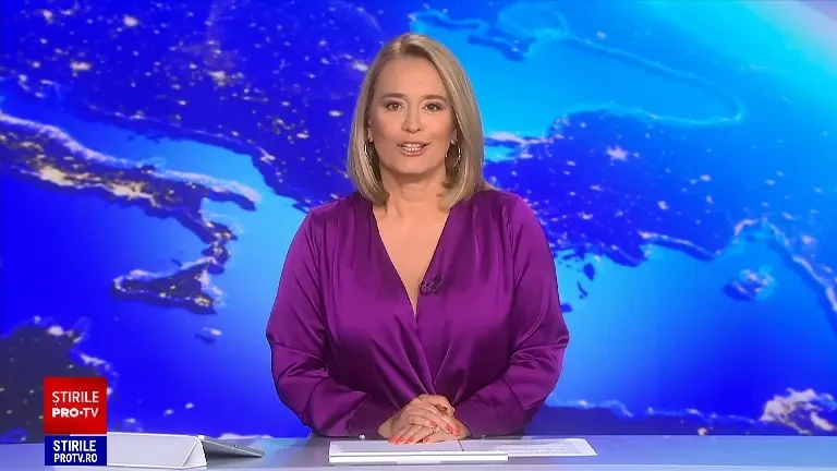 Andreea Esca, de vorbă cu hologramele antrenorilor de la Vocea României. Ce noutăți aduce competiția de anul acesta