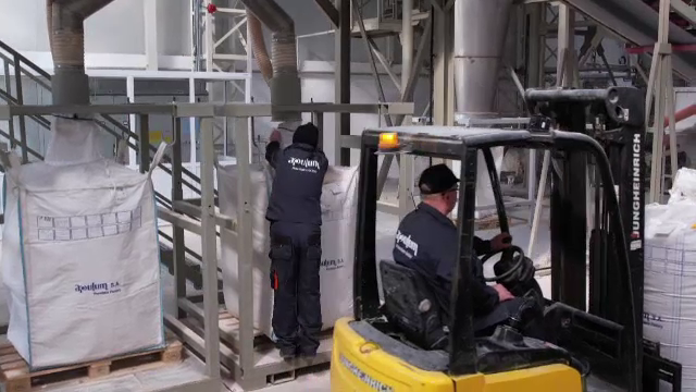 Tot mai multe firme românești se confruntă cu problema forței de muncă. Nu se găsesc muncitori, deși oferta conține beneficii