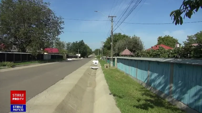 Bătrâni din Bacău lăsați fără economiile de-o viață de doi escroci: ”Nu mai am nici cu ce lua o pâine”. Cum acționau hoții