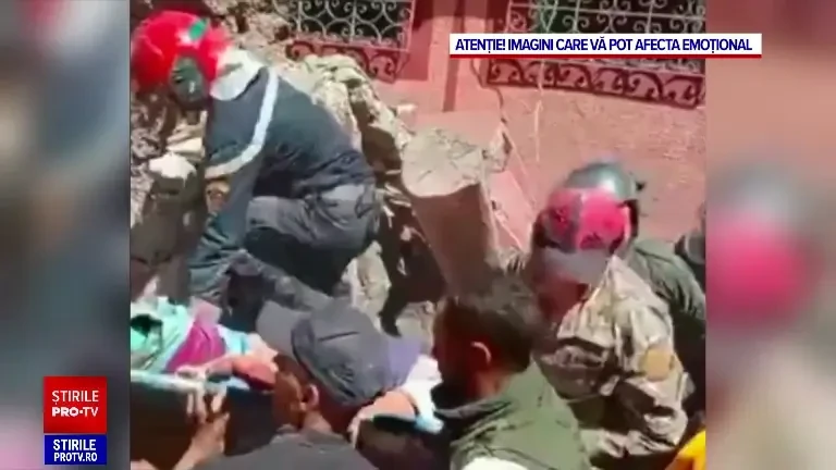 O femeie și-a pierdut șapte membri ai familiei în urma cutremurului din Maroc. Dramele ascunse sub dărâmături