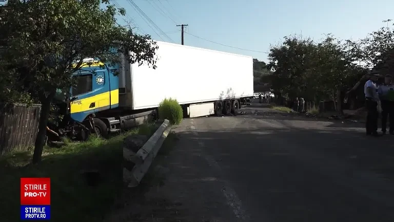 „Când am deschis ușa, doi muncitori au căzut”. Cum s-a produz accidentul cu doi morți și 12 răniți, din Mureș