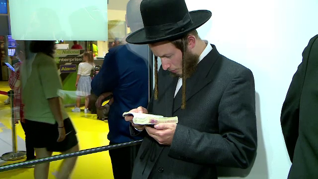 Amendă record pentru o companie aeriană cu tradiție: patru milioane de dolari pentru discriminarea unui grup de evrei