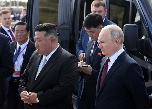 Întâlnirea dintre Vladimir Putin și Kim Jong Un s-a încheiat. Ce au discutat cei doi lideri