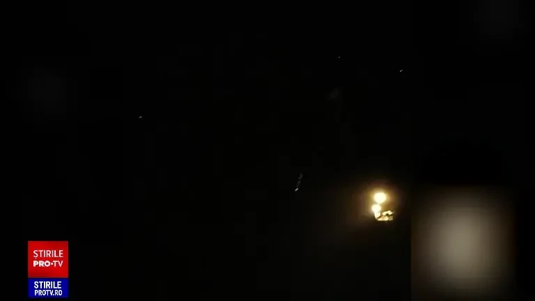 Cum sunt realizate adăposturile antiaeriene din Plauru. Sunt asemănătoare cu cele folosite de militari în Irak și Afganistan