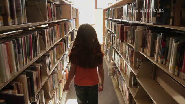 63% dintre elevii din România nu au rechizite. Statisticile sumbre ale noului an școlar