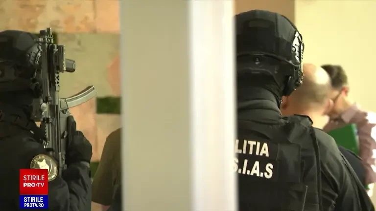 Anchetatorii au găsit acasă la Mihai Pascu, tatăl șoferului drogat, muniție pe care nu avea dreptul să o dețină