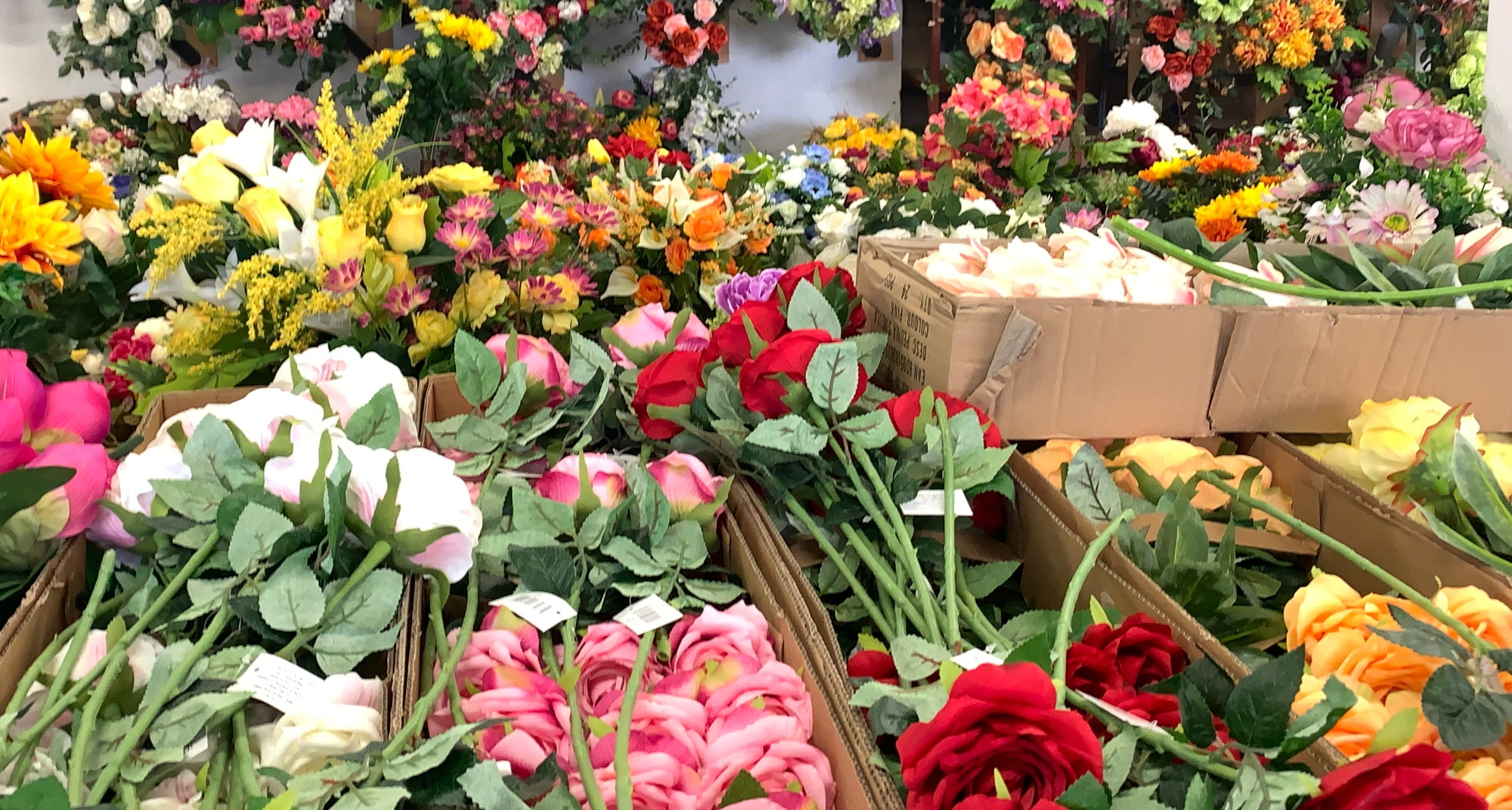 (P) Eleganță atemporală: cum florile artificiale vă pot îmbunătăți decorul