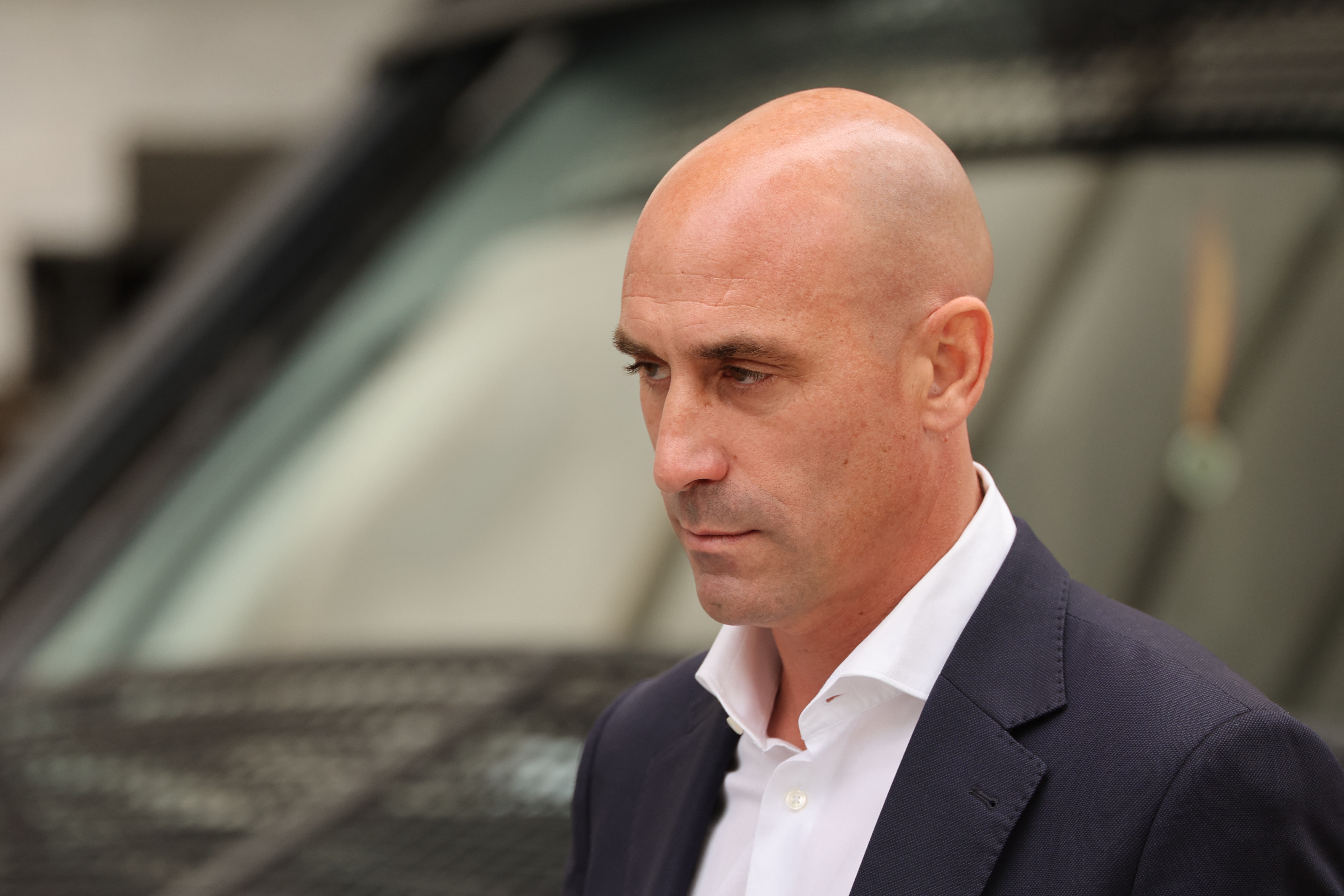 Ce interdicție a primit Luis Rubiales după ce a sărutat o fotbalistă fără voia ei