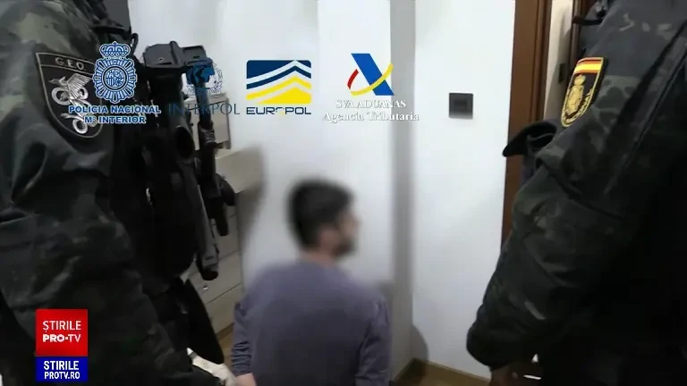 Cetățeni români și bulgari stabiliți în Spania, cercetați pentru că ar fi aranjat meciuri și pariuri sportive