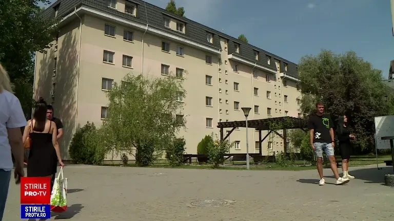 Căminele private, o opțiune pentru studenții care evită chiriile mari. O cameră dublă costă însă între 198 și 390 euro/lună