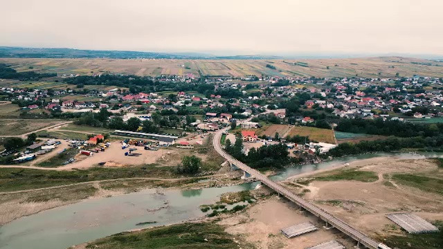 Acesta este „Podul Rușinii” din România. Așa a fost redenumit pe Google Maps de către un localnic nemulțumit