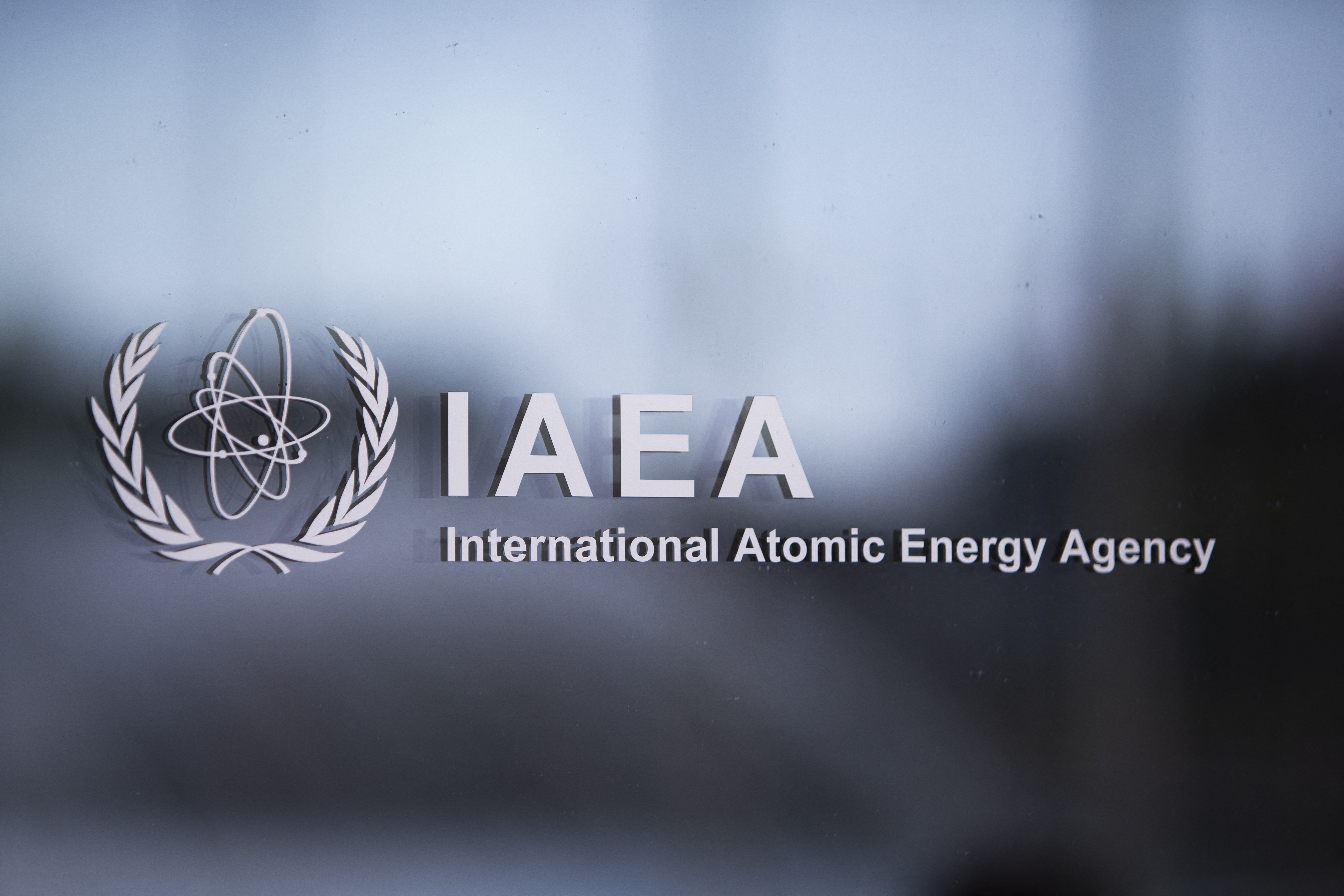 Şeful AIEA condamnă interzicerea de către Iran a accesului inspectorilor în instalaţiile sale nucleare