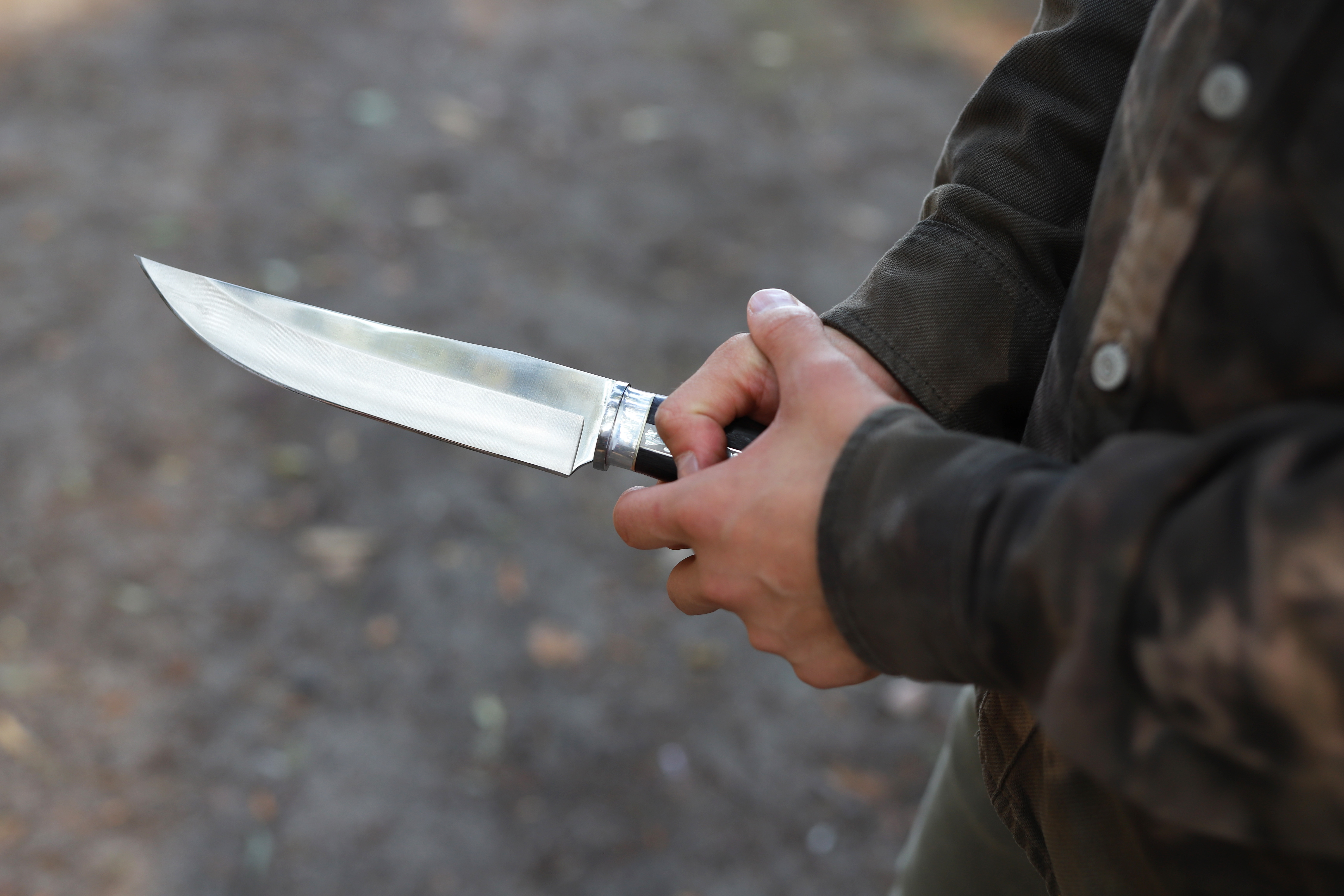 Pedeapsa primită de un tânăr după ce a ucis o fetiţă care mergea la colindat în ajunul Anului Nou, în Botoșani