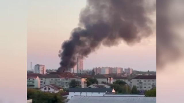 Surse: Magazia unei case din Timișoara care ar fi a lui Cătălin Cazacu a fost cuprinsă de flăcări. De la ce a pornit focul