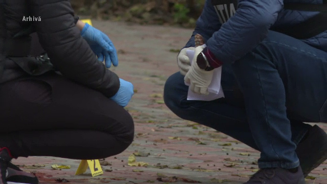 Cadavrul unui tânăr de 21 de ani a fost găsit într-o mașină, lângă Grădina Botanică din Iași. Înainte își vizitase iubita