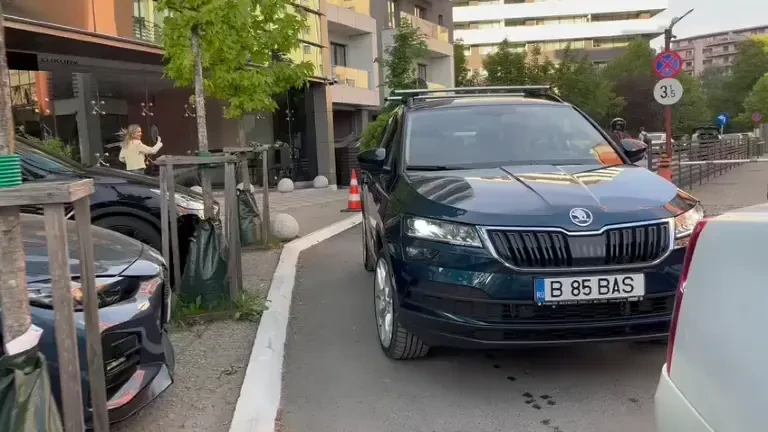 Mihai Pascu, tatăl șoferului drogat, s-a prezentat la secția de poliție alergând în pantaloni scurți