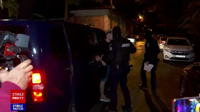 Ce este HHC, substanța psihoactivă din dulciurile de la „fabrica de vise” din Iași. Produsele erau ambalate de un polițist