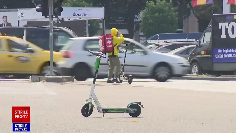 Bicicliștii și utilizatorii de trotinete se plâng că sunt prea puține piste în Capitală. „Lipsesc cu desăvârșire”