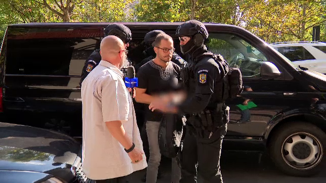 Cine este farmacistul acuzat de trafic de fentanil și oxicodonă. A fost prins cu o cutie cu mii de pastile