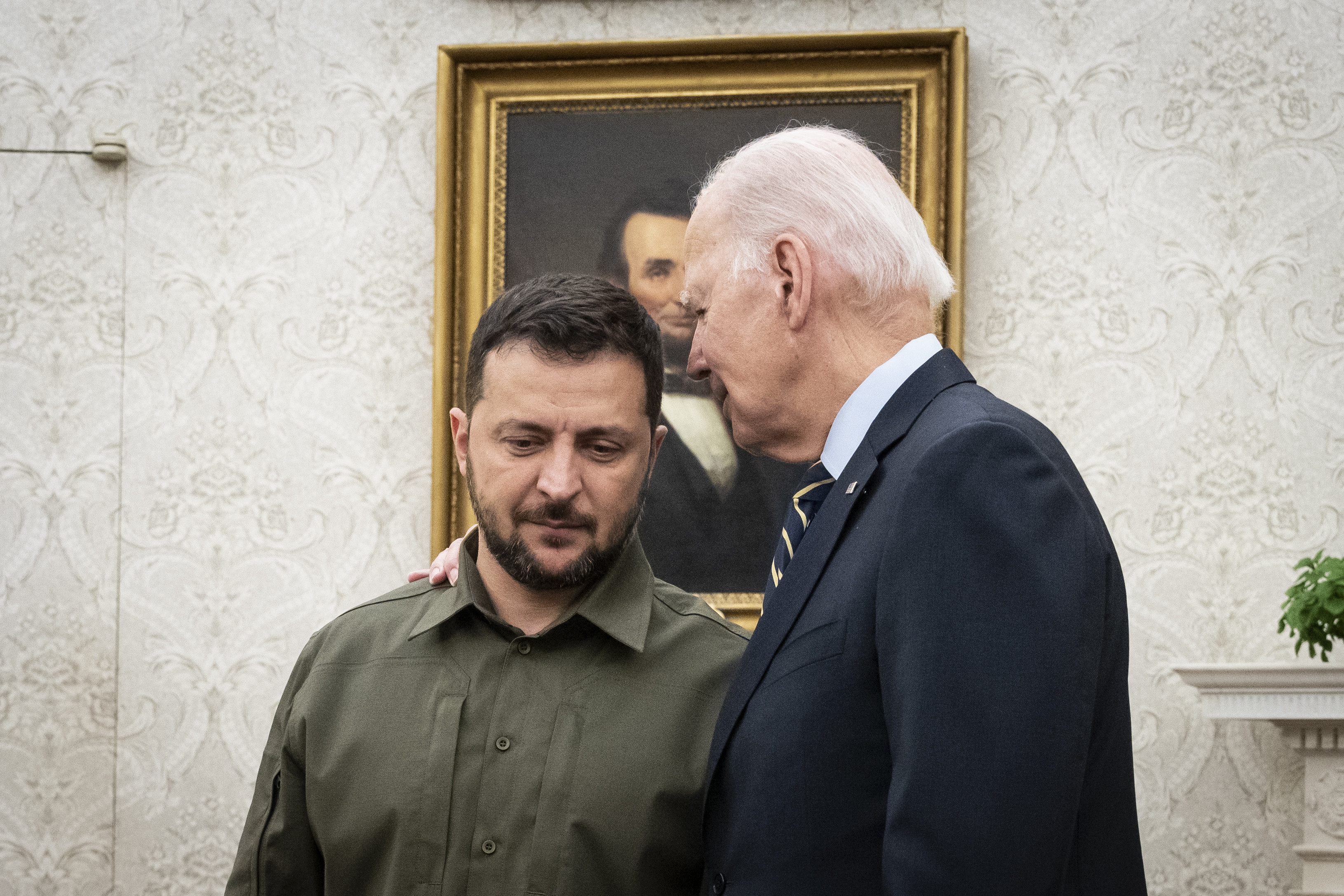 Joe Biden a promis noi măsuri pentru apărarea aeriană a Ucrainei. „Să protejăm oraşele şi civilii de loviturile ruseşti”