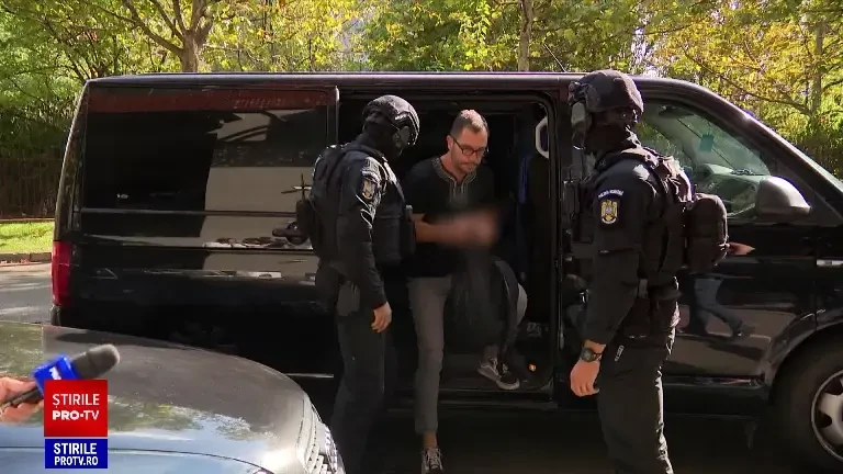 DIICOT l-a prins pe farmacistul care vindea narcotice cu ajutorul unui dealer de droguri