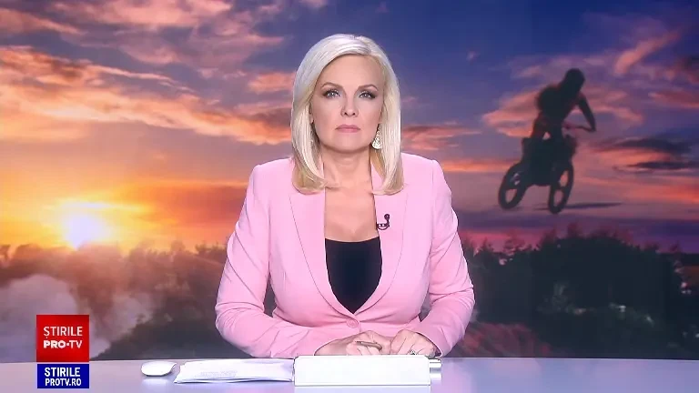 Imagini de la accidentul în care au murit doi tineri. Goneau cu motocicletele prin pădure și s-au ciocnit frontal