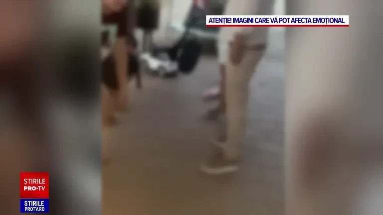 Scandal la locul de joacă, în Dobroești. Un turc a făcut praf băncile, deranjat de zgomotul copiilor. Ar fi scos și briceagul