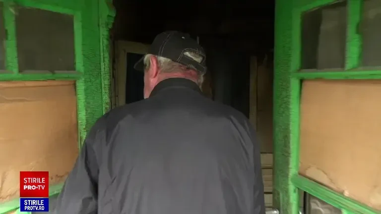 Un bărbat din Neamț a murit după ce a pus oala cu mâncare la încălzit